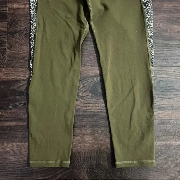 ZYIA Active Olive Green Speckled Stripe 7/8 Leggings Size 8-10 - Picture 4 of 10